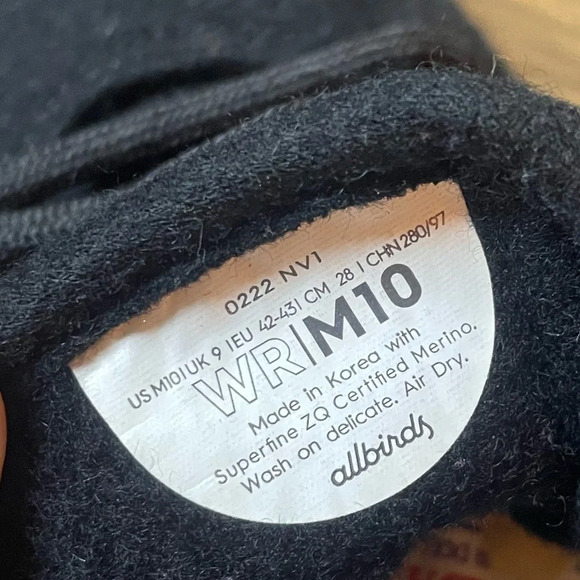 Allbirds Black Wool Runners - Picture 4 of 10